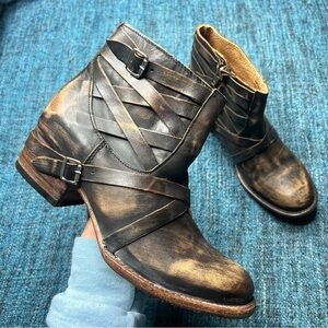 FreeBird Sammi Strappy Distressed Leather Ankle Boots Western Size 7 Women's